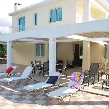 Villa Amalthia Coral Bay
