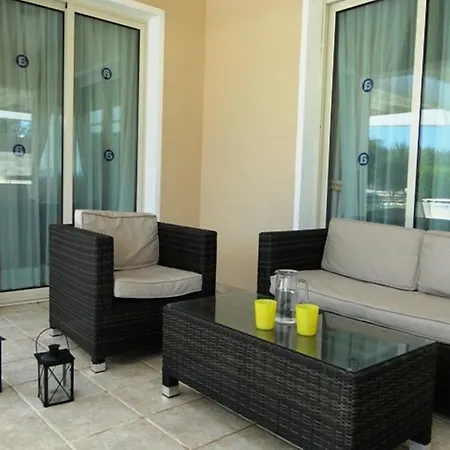 Amalthia Villa Coral Bay