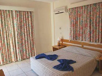 Villa Amalthia Coral Bay